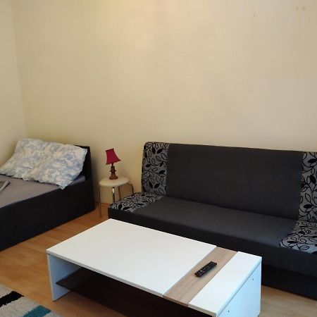 Pokoj W Prywatnym Mieszkaniu 25M Centrum Wroclawia מראה חיצוני תמונה